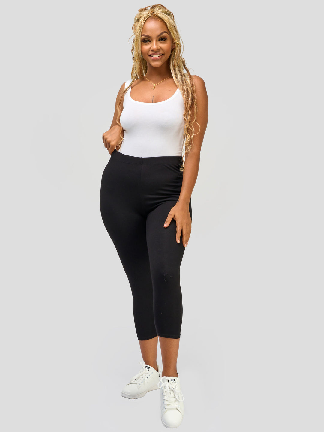 Vivo Essentials Capri Leggings - Black