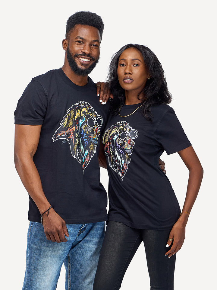 Kitu Kali Graphic Ts: Black with Simba