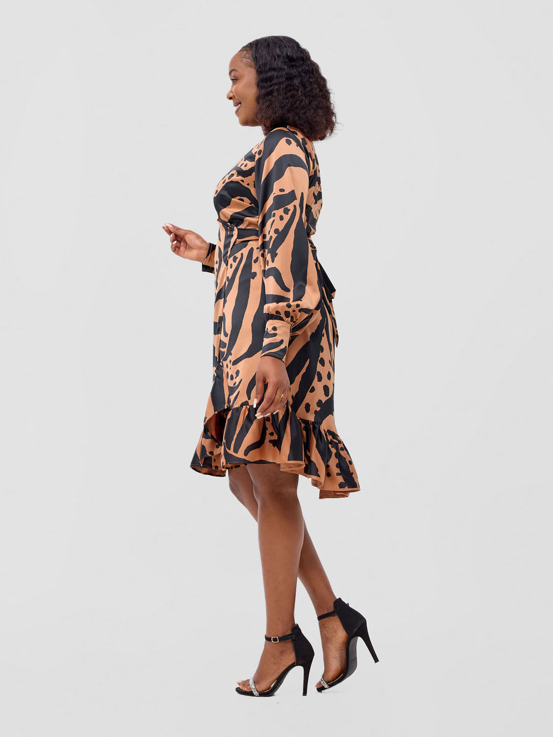 Vivo Merika Knee Length Wrap Dress - Tan / Black Ridi Print