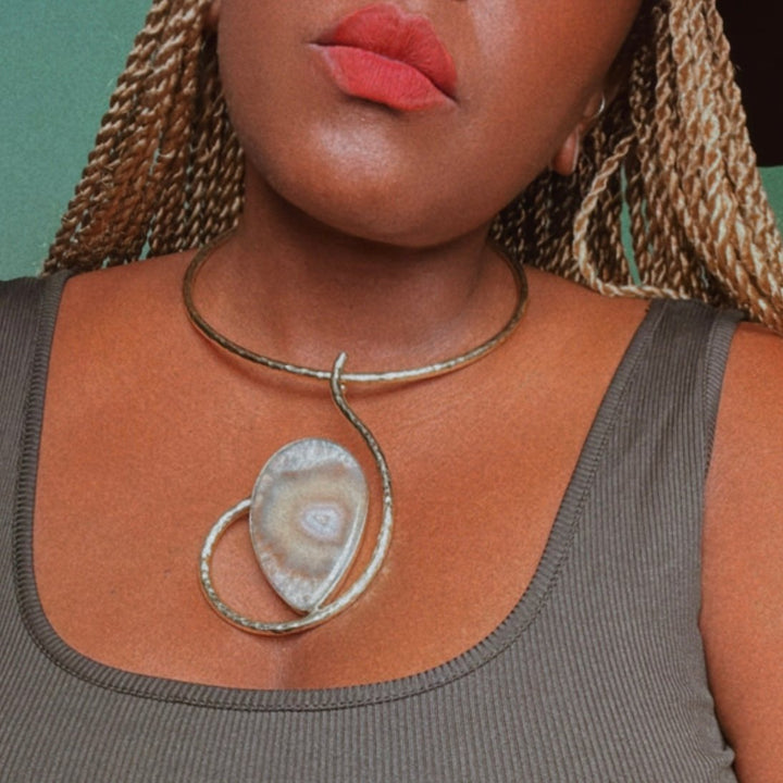 Malkia.E Agate Gemstone Neckpiece