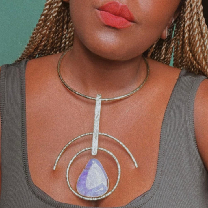 Malkia.E Agate Gemstone Neckpiece