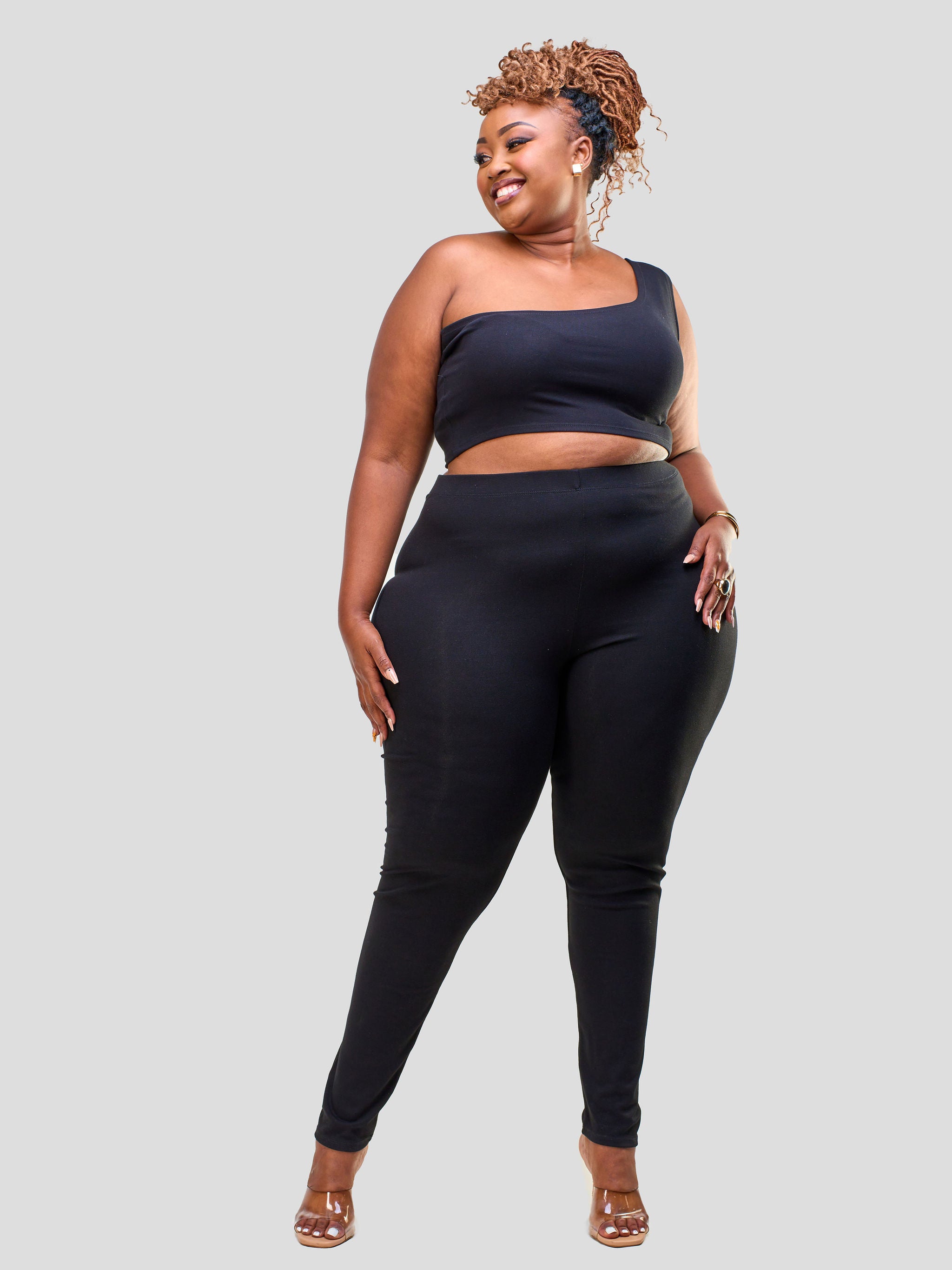 Vivo Essentials Full Length Leggings - Black