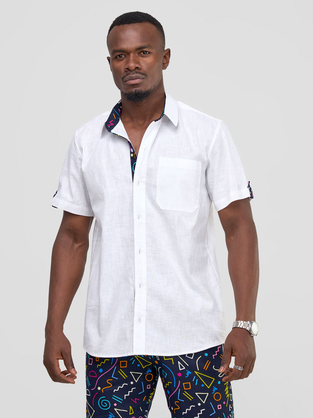 Safari Men's Short Sleeve Shirt - White / Tari Print