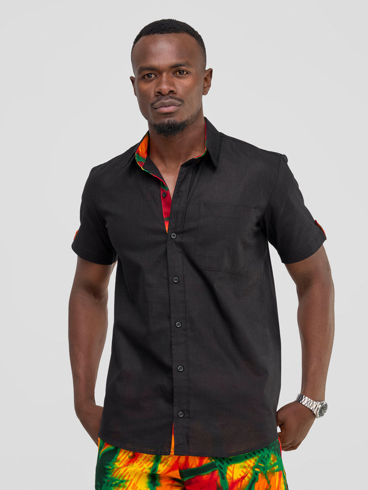 Safari Men's Short Sleeve Shirt - Black / Chari Print