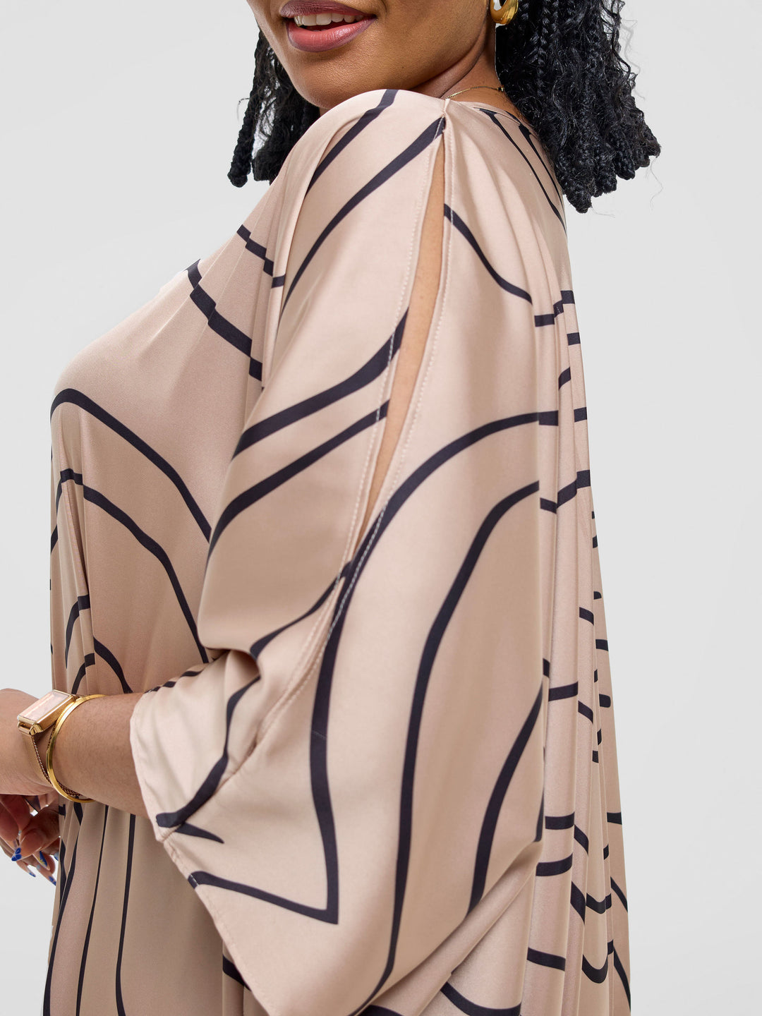 Vivo Lani Maxi Dress - Champange / Black Hini Print