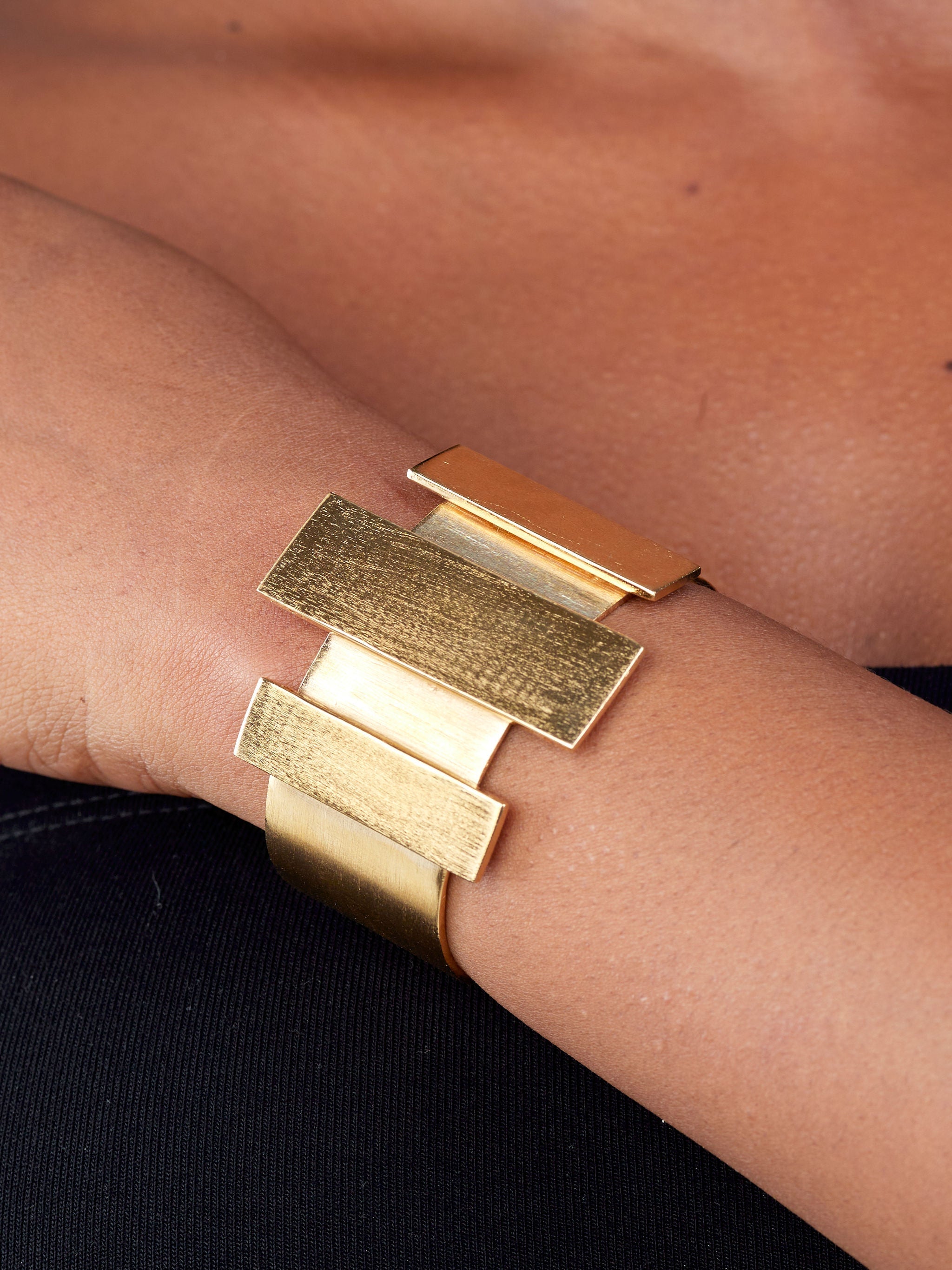 Cala Bar Statement Cuff