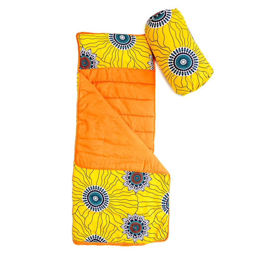 Sinzia Nap Mat - Alizeti: A vibrant yellow blanket with a playful sunflower pattern, offering premium comfort and portability for napping on the go. Includes a matching carrying bag.