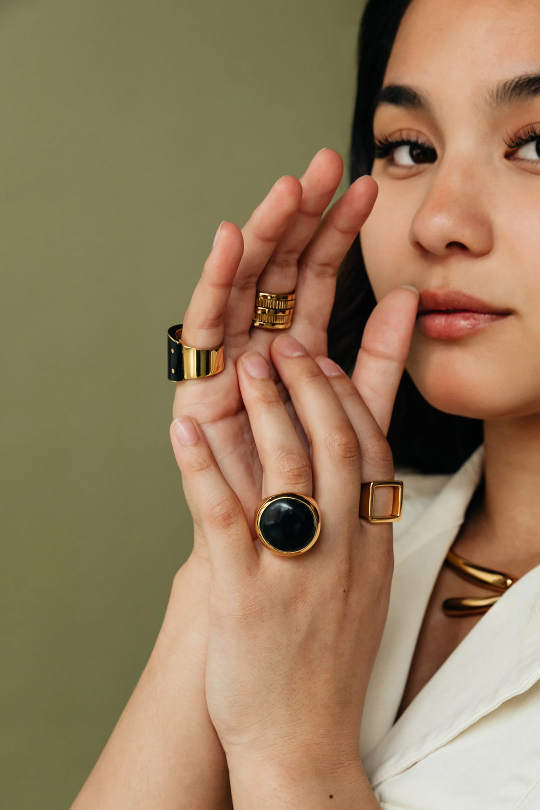 SOKO  Wazi Horn Statement Ring