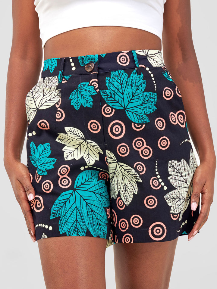 Vivo Must Have Shorts - Lira Print