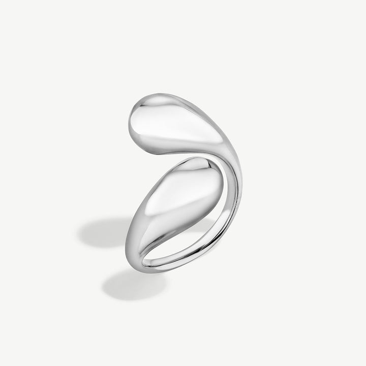 SOKO Twisted Dash Ring